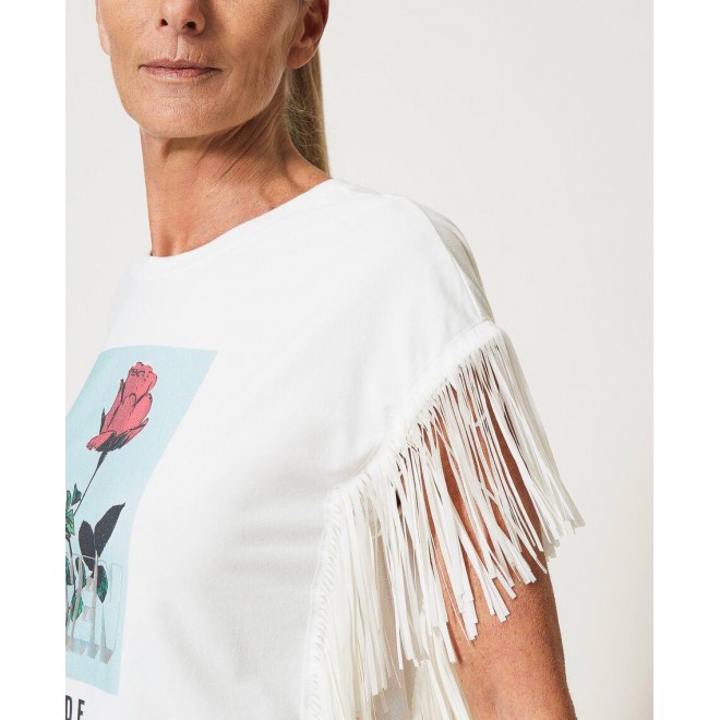 T-shirt with print and fringes