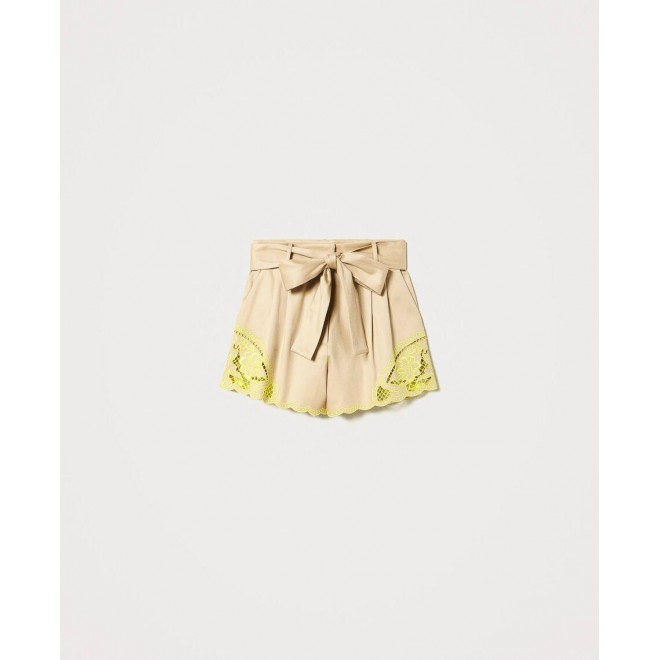 Shorts with broderie anglaise