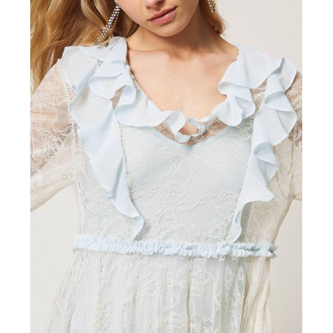 Chantilly lace dress with flounces