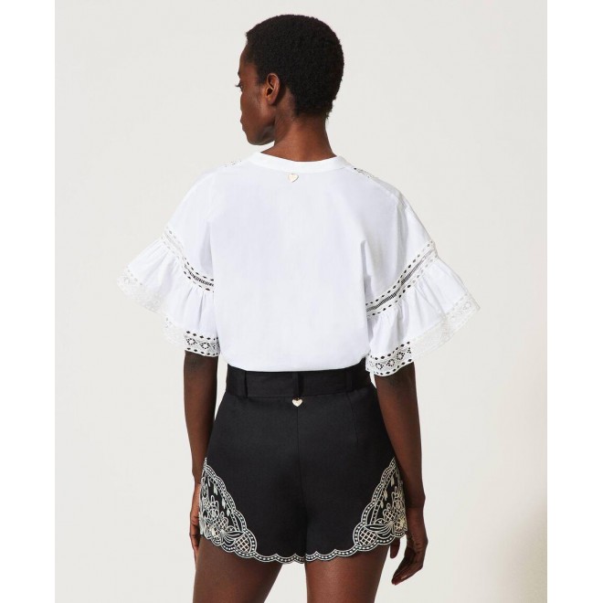 Poplin blouse with lace